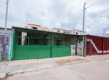 Casa de 4 quartos, Samambaia · SAMAMBAIA NORTE - QR 411 CONJ 10