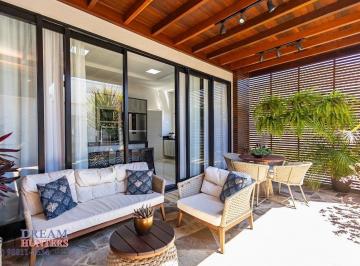 Casa · 241m² · 4 Quartos · 4 Vagas · Casa em Condomínio à venda, 4 quartos (sendo 2 Suítes e 2 Demi), com 241 m² privativos, Santa Felici