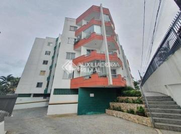 01 · Cobertura 3 dormitórios 173m2 privativos 1 vaga de garagem no bairro Trindade