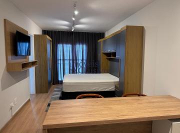 Apartamento · 28m² · 1 Quarto · Studio semi mobiliado para comprar no Cristo Rei, próximo ao Jardim Botânico.