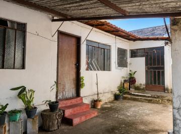 Casa · 360m² · 3 Quartos · 1 Vaga · Imóvel com Casa, Barracão e Loja à venda no Centro de Itaúna/MG