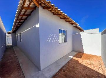 Casa · 77m² · 3 Quartos · 2 Vagas · Vendo Casa com 03 Quartos, Cozinha Integrada e 02 Vagas de Garagem - Itaúna/Mg!!