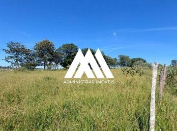 Terreno · 300m² · Vendo terreno em Itaúna com ótima localização!