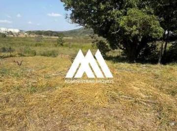 Terreno · 450m² · Vendo lote em Itaúna com ótima localização!