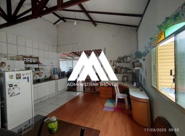 Casa · 340m² · 2 Quartos · 2 Vagas · Vendo casa no Morro do Sol de 340m²!
