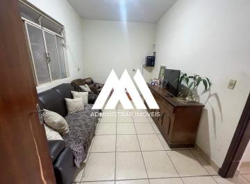 Apartamento · 276m² · 4 Quartos · 2 Vagas · Vendo apartamento em Itaúna com excelente localização!