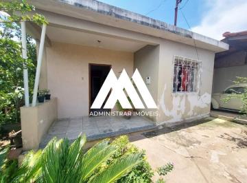 Casa · 300m² · 3 Quartos · 2 Vagas · Vendo casa em Itaúna em excelente localização!