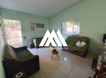 Casa · 3 Quartos · 2 Vagas · Vendo casa em Itaúna em excelente localização!