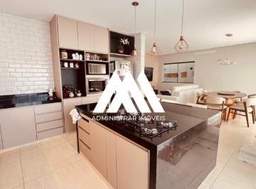 Casa · 300m² · 3 Quartos · 4 Vagas ·  Vendo Casa com Suíte, Closet e Área Gourmet - Conforto e Segurança - Itaúna/Mg!!