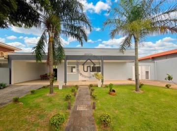 Casa · 424m² · 3 Quartos · 4 Vagas · Casa térrea para aluguel com 3 quartos no Condominio Marambaia