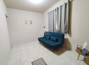 Casa · 3 Quartos · 2 Vagas · Vendo casa em Itaúna em excelente localização!