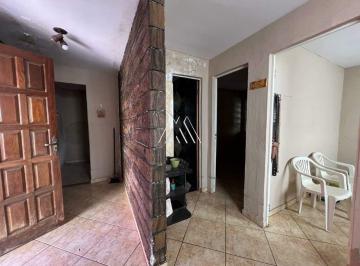 Casa · 300m² · 3 Quartos · 2 Vagas · Vendo casa com 03 quartos no Cidade Nova -Itaúna/Mg.