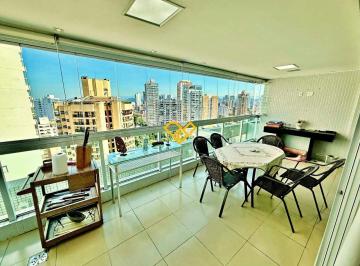Varanda com churrasqueira · Apartamento 3 Quartos a Venda em Santos - Sp