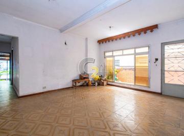 Casa · 120m² · 3 Quartos · Casa à venda no Bom Retiro com 3 quartos, sendo 1 suíte, 120m²
