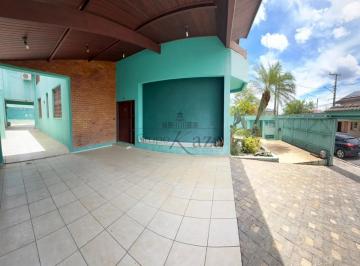 Casa de 4 quartos, São José dos Campos · Oportunidade, Casa Sobrado, Condomínio Jardim das Colinas, Zona Oeste, 4 Quartos, Piscina, Quintal.