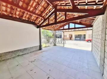 Casa de 3 quartos, Jacareí · Oportunidade - Casa Comercial ou Residencial - Centro - 3 Dormitórios - 183m².