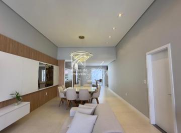 Casa · 178m² · 3 Quartos · 2 Vagas · Casa à venda - em Ana Rech