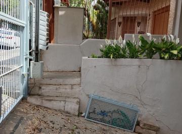 Apartamento · 72m² · 2 Quartos · 1 Vaga · Excelente apto 2 dormitório recém reformado, vaga coberta e fechada - Vila Ipiranga