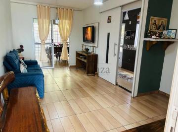 Casa · 143m² · 3 Quartos · 2 Vagas · Oportunidade - Casa em Condomínio - Condomínio Terra Nova - Eugênio de Melo - 3 Dormitórios - 110m².