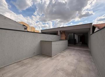 Casa · 132m² · 4 Quartos · 2 Vagas · Sobrado com 132m² e 03 Quartos à venda por R$ 965.000,00 em Utinga - Santo André/SP