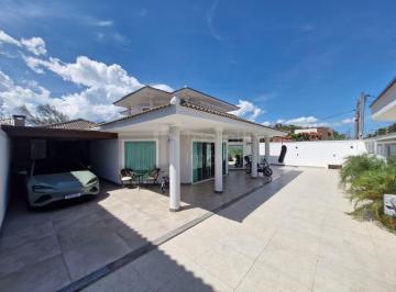 Casa · 283m² · 3 Quartos · 2 Vagas · Belíssima residência duplex de alto padrão