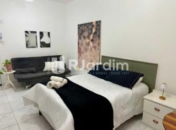 Apartamento · 31m² · 1 Quarto · Apartamento com 1 quarto para locação, 31 m² em Copacabana - RJ