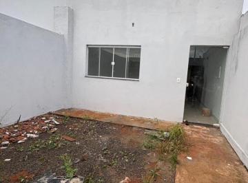 2d22a7ce392740679ffd27f18f685cd7.jpg · Casa para Venda em Uberlândia/MG - 2 Dorm. 68 m2 Área Útil