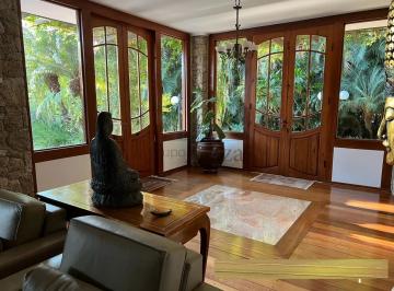 Casa · 1080m² · 4 Quartos · 4 Vagas · Casa a venda em Alphaville  - 4 Suítes - 704m².