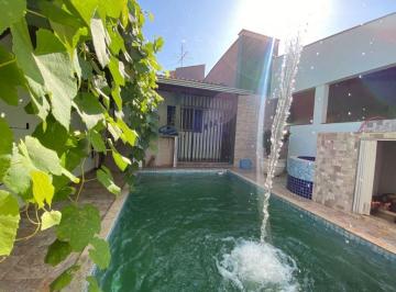 Casa · 181m² · 3 Quartos · 2 Vagas · Excelente oportunidade de espaco e conforto - Vista verde - Aracatuba