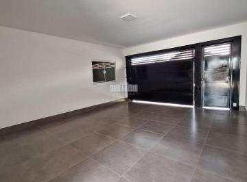 Casa · 177m² · 3 Quartos · 2 Vagas · Casa Padrao com Area Gourmet e Churrasqueira em Jussara, Aracatuba
