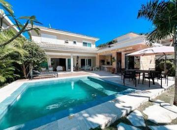 59c61a89727b3b87febfda1f759e26e69ec5c34e · Casa com 5 dormitórios à venda, 345 m² por R$ 4.800.000,00 - Camboinhas - Niterói/RJ