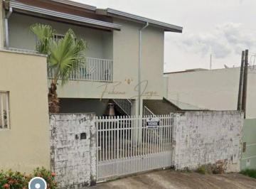Casa · 220m² · 3 Quartos · 4 Vagas · Excelente Casa à Venda em Valinhos com Suíte, Escritório e Churrasqueira