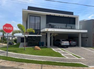 Casa · 330m² · 3 Quartos · 4 Vagas · Casa á venda no Swiss Park Campinas! 330 metros área construida, 3 suítes