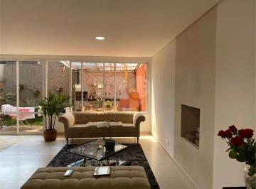 Casa · 225m² · 4 Quartos · 4 Vagas · Condomínio com 4 quartos à venda em Tremembé - SP