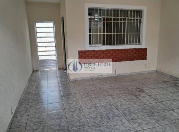 Casa · 202m² · 4 Quartos · 2 Vagas · Sobrado Amplo com 4 Dormitórios, 1 Suíte e 2 Vagas em São Miguel