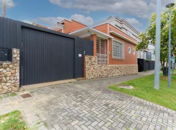 Casa de 6 quartos, Curitiba · Casa a venda no Rebouças - 6 Quartos, R$ 1.290.000,00