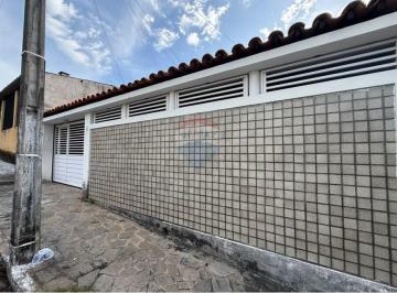 Casa · 180m² · 3 Quartos · 1 Vaga · Casa 3 dormitorios á venda em João Pessoa, no bairro João Agripino.