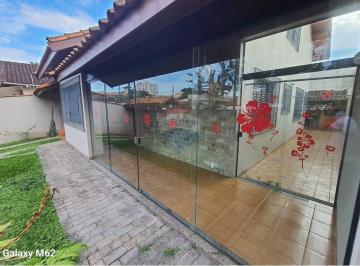 Casa · 193m² · 2 Quartos · 2 Vagas · Casa Peruíbe: Conforto e Praticidade no Centro!