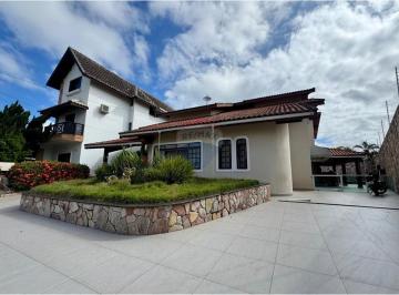Casa · 356m² · 5 Quartos · 4 Vagas · Casa em condominio para locação!
