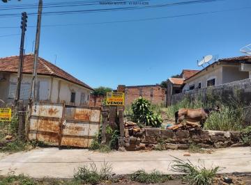 Foto 01 · Terreno - Jacarezinho