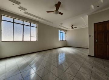 Apartamento · 224m² · 3 Quartos · Cobertura com 224m² no Centro de Juiz de Fora por R$378.000