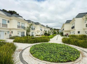 Casa · 235m² · 3 Quartos · 3 Vagas · Casa à venda - em Vista Alegre