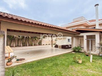 Casa · 242m² · 5 Quartos · 6 Vagas · Casa à venda - em Santa Felicidade