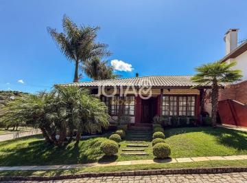 Casa · 297m² · 3 Quartos · 4 Vagas · Casa à venda - em Santa Felicidade