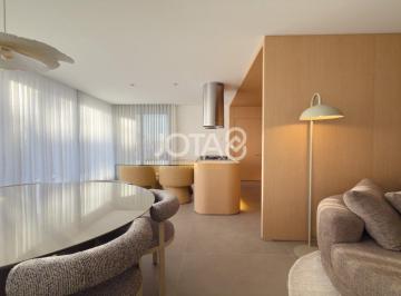 Apartamento · 138m² · 3 Quartos · 2 Vagas · APARTAMENTO COM 3 DORMITÓRIOS NO BATEL .