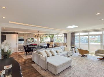 Apartamento · 189m² · 2 Quartos · 1 Vaga · Apartamento à venda - em Batel
