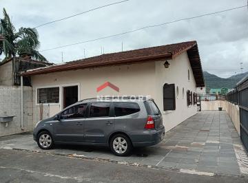 Casa · 100m² · 3 Quartos · 8 Vagas · Casa em  Rua Rosa Gatti Fortuna - Centro - Peruíbe/SP