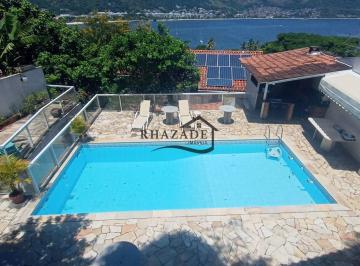Casa · 240m² · 5 Quartos · 2 Vagas · Casa alto padrão na estrada Fróes em São Francisco/Niterói.