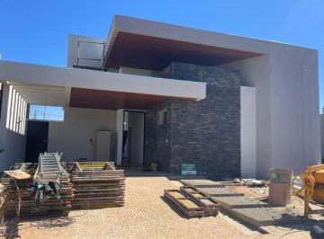 1766148420.jpg · Casa no Vivendas da Mata Portal Paineira | Imobiliária Rosa e Rangel
