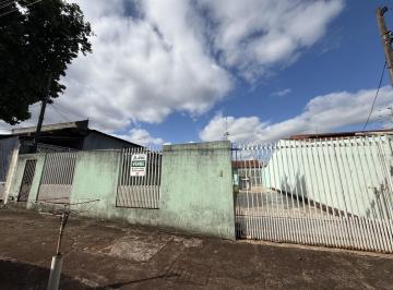 16417115230.jpg · Casa com 2 quartos, sendo 1 suíte na Região Leste                                                   